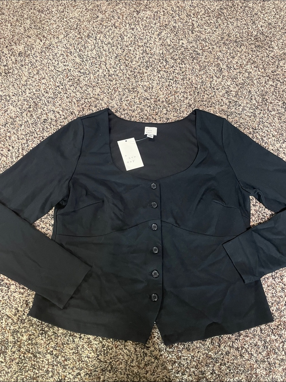 a new day Tailored Black Scoop-Neck Button Front Long Sleeve Top Woman’s L NWT